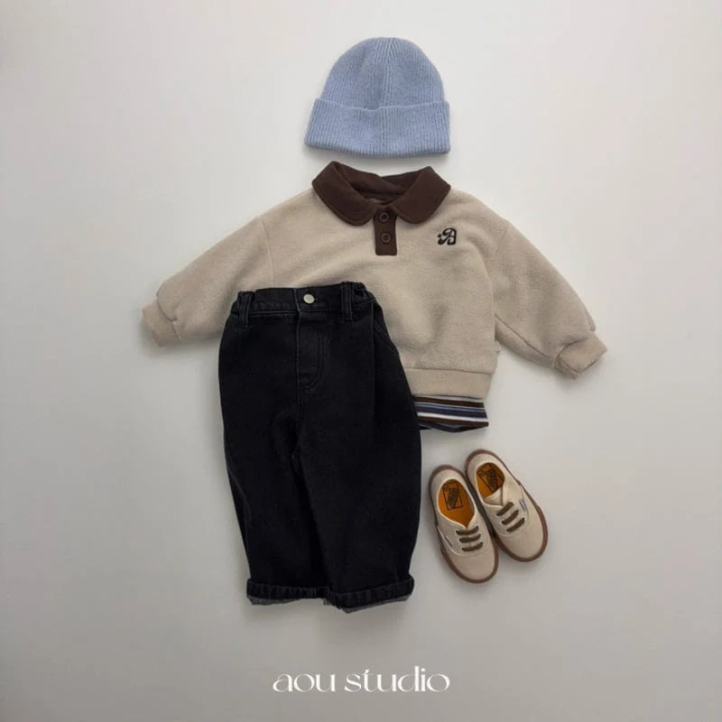 Kawa Collar Sweatshirt