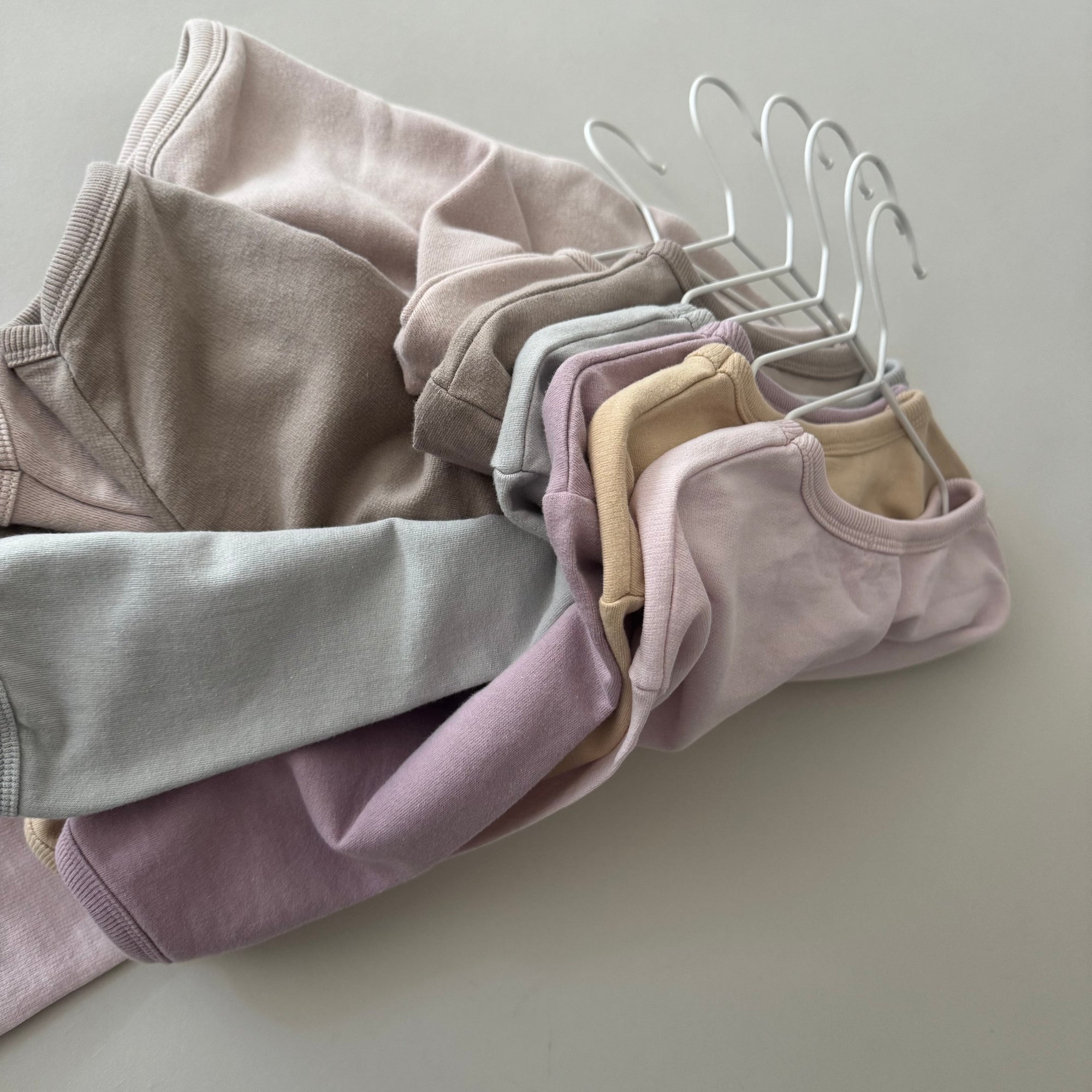 Bam Bam Sweatshirt – Minimalistisch & Vielseitig
