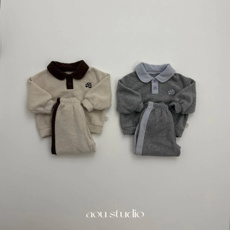 Kawa Collar Sweatshirt