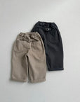 Minimal Tuck Pants