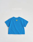 Rear Smile Point Tee