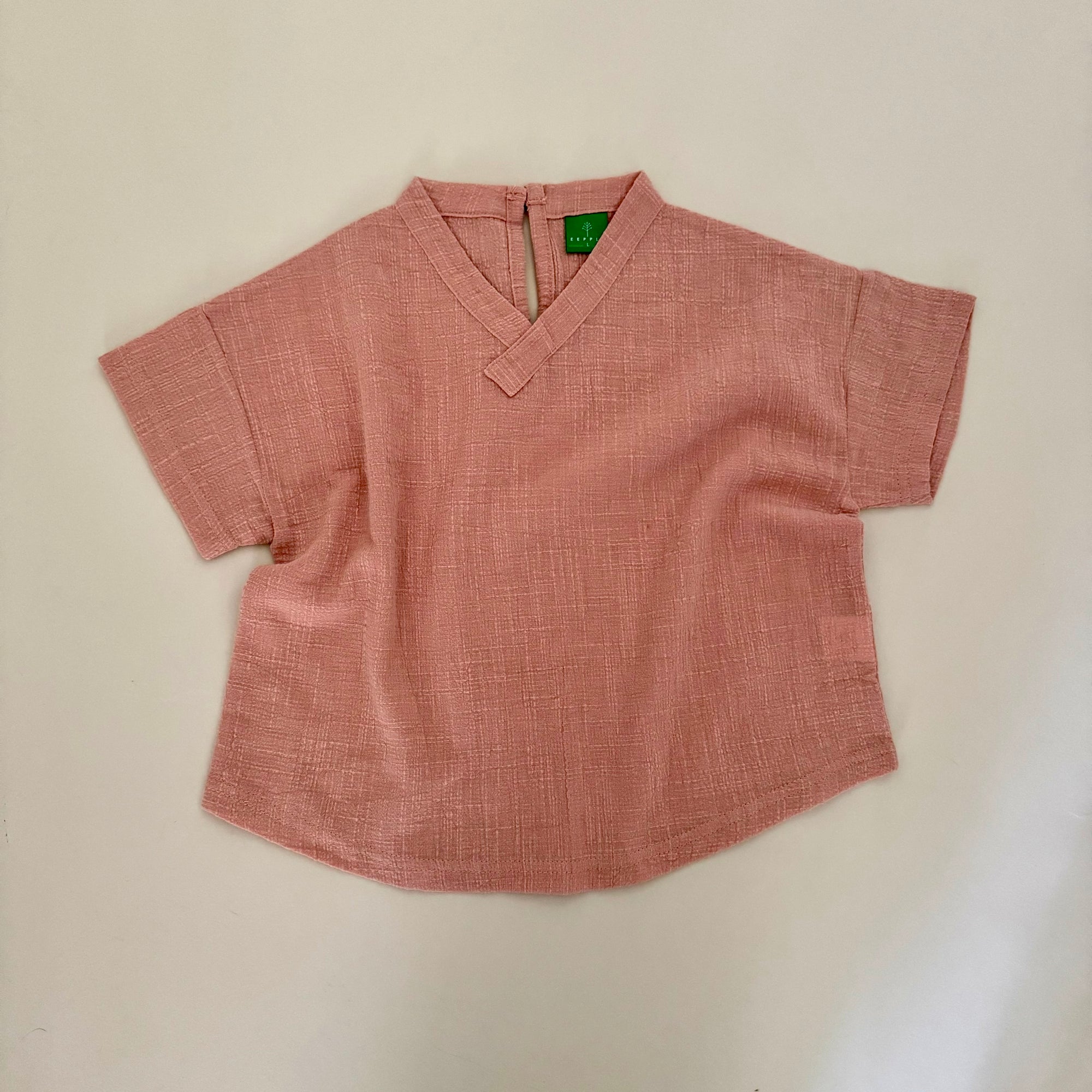 Bali Breeze Shirt – Luftiges Sommer-Shirt mit V-Ausschnitt