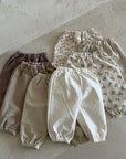 Thanks Pants – Casual pants with cute details