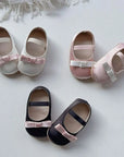 Little Foxx – Small Ribbon Angel Shoes