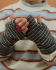 Little Foxx – Fingerhole Warmer