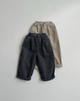 Minimal Tuck Pants