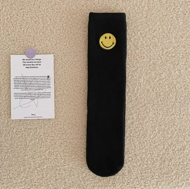 Smiley Happy Face Socken – Fröhlicher Komfort für kleine Füße