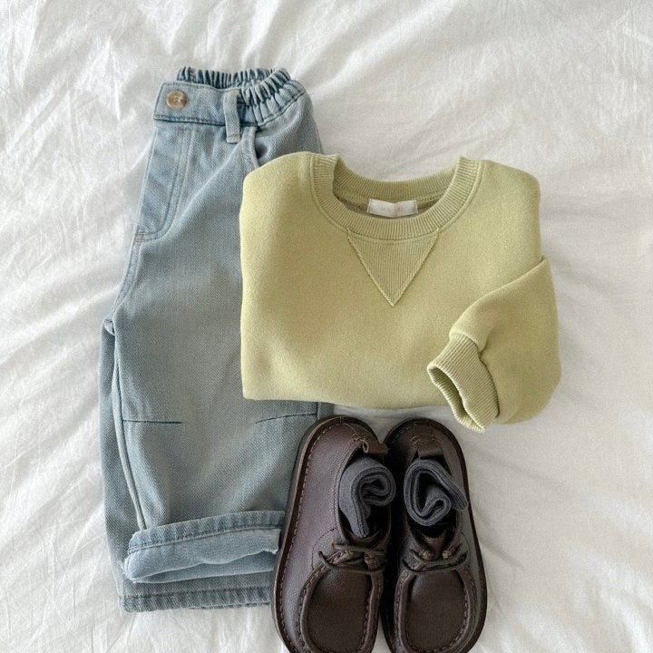 Dart Straight Denim Pants