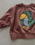 Parrot Sweater – Lässiger Look mit Papageien-Print