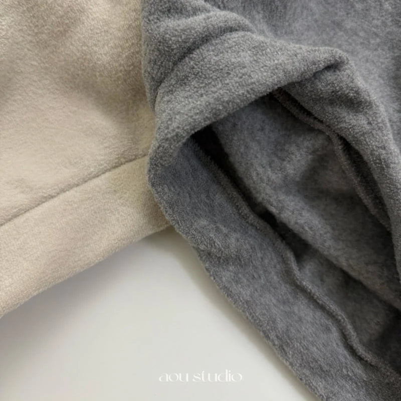 Kawa Collar Sweatshirt