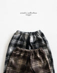 Chex Pants