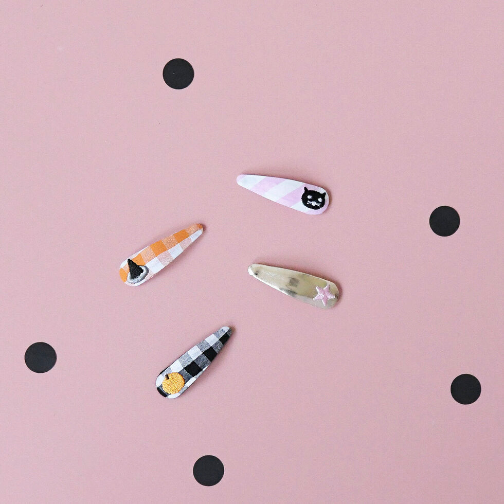 Halloween Embroidered Clip Set