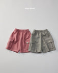 Weekend Cargo Pants
