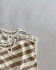 Sand Stripes Tee – Casual oversized look