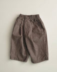 Brownie Line Pants – Weite Hose mit feinen Streifen