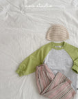 Little Foxx – Steady Raglan Tee