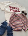 Rainbow Stripes Shorts – Sommerstreifen für sonnige Tage