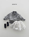 Little Foxx – V-Neck Sweatshirt