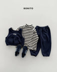 Little Foxx – Retro Loose Striped Mock Neck Tee