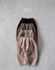 Finger Pants