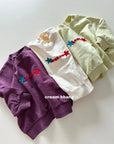 Little Foxx – Avenue Embroidery Sweatshirt