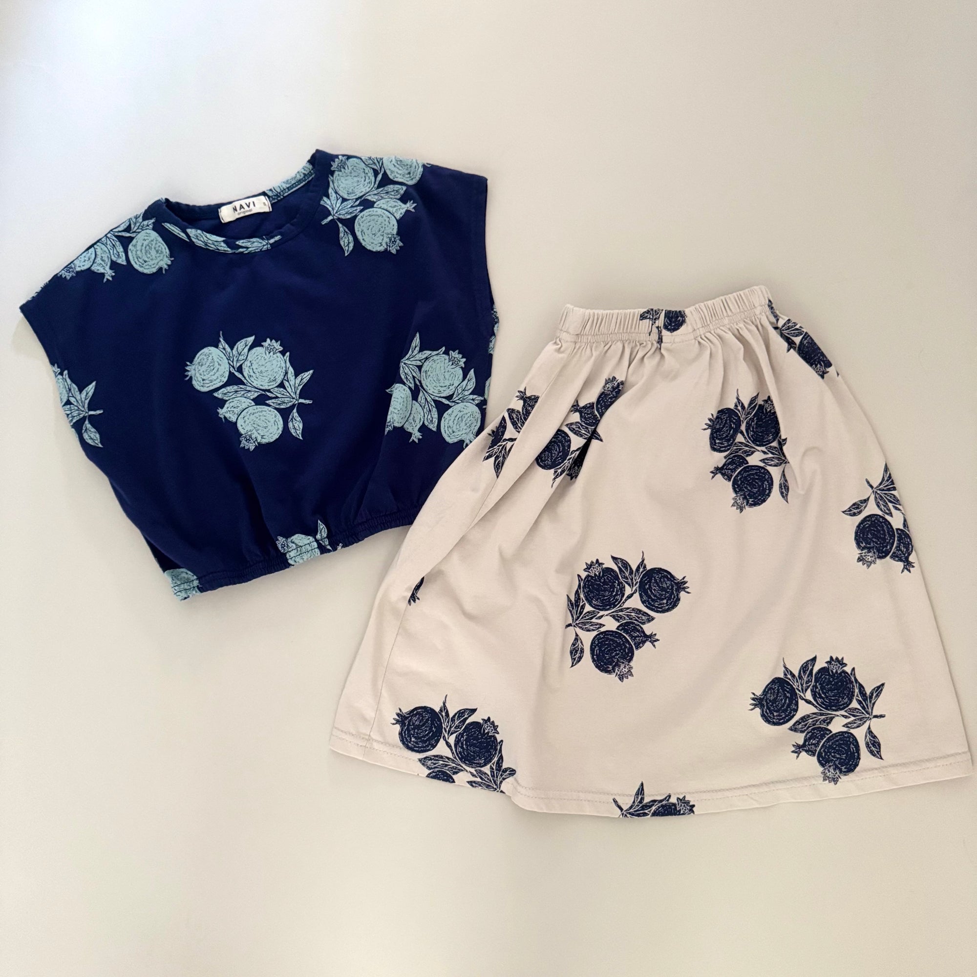 Pomegranate Skirt – Luftiger Sommerrock mit floralem Print