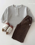 Little Foxx – Waffle Henley Neck Tee