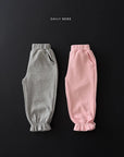 Little Foxx – Frill Jogger Pants
