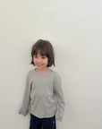Hug Ribbed Tee