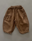 Wide Pocket Pants – Weite Hose mit großen Taschen