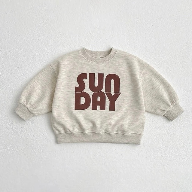 Sun Day Sweatshirt – Lässiger Print für entspannte Tage
