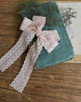 Little Foxx – Sable Lace Hairpin