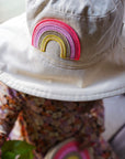Rainbow Sun Hat – Sommerhut mit Stickerei