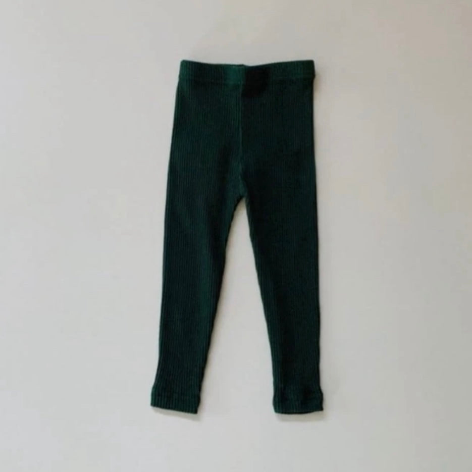 Navi Rib Leggings – Gerippter Look für lässige Styles