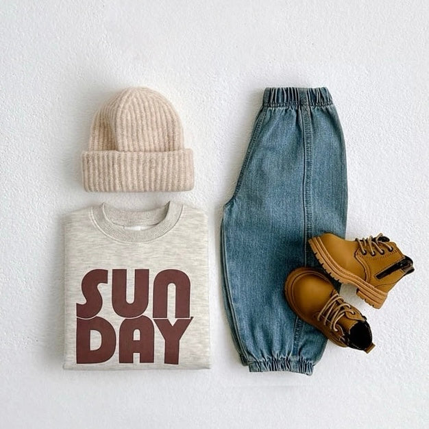 Sun Day Sweatshirt – Lässiger Print für entspannte Tage