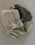 Mini Knit Leggings – Mitwachsender Komfort für kleine Abenteurer –