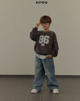 Little Foxx – 86 Raglan Sweatshirts