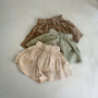 Breezy Skirt Pants – Luftige Shorts im Rock-Style
