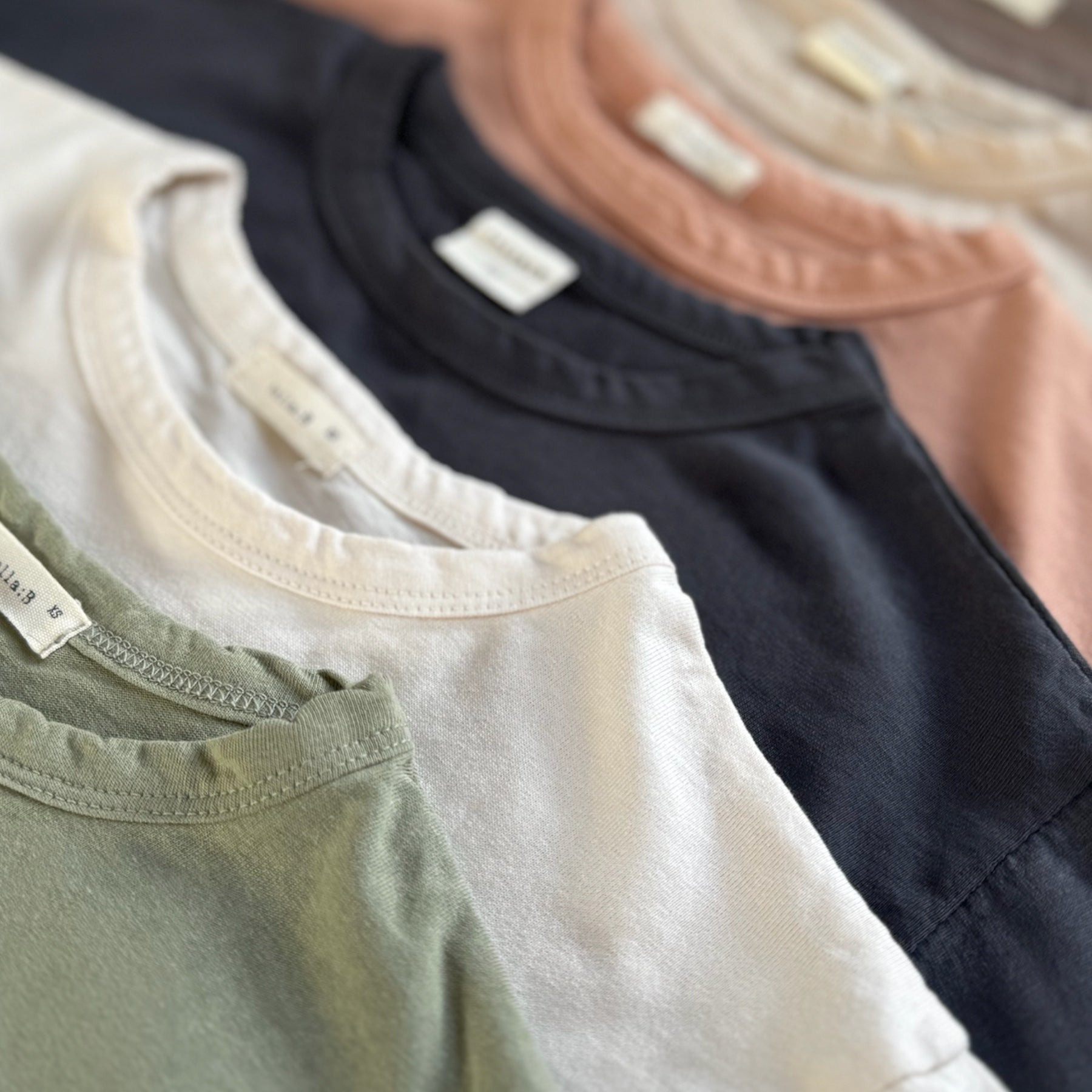 Bam Bam Tee – Oversized Shirt in soften Tönen