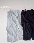 Little Foxx – Silky Ribbed Wide Pants
