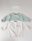 Little Foxx – Star Front and Back Printed Tee