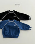 Double-Line Raglan Sweatshirt1_byLittleFox_jetztvorbestellen