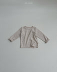 Little Foxx – Cotton Eyelet Long Sleeve Tee