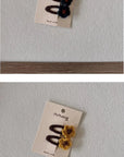 Little Foxx – Flower Knit Snap Hair Pin Set