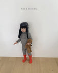 Little Foxx – Pogeun Turtleneck Tee