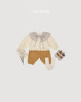 Little Foxx – Frill Collar Cape