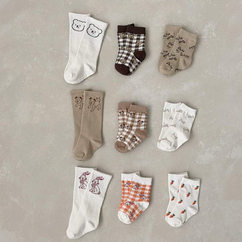 Animal Socks find Stylish Fashion for Little People- at Little Foxx Concept Store