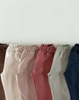Denim Chino Brown – Zeitlose Hose für kleine Trendsetter –