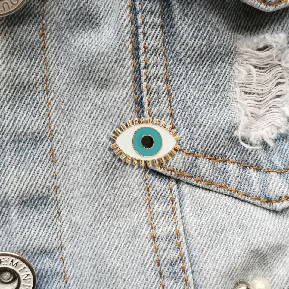 Evil Eye Emaille Pin – Dein persönlicher Glücksbringer – #product_subtitle# | #product_description_first_paragraph#