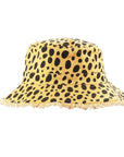 Cheetah Fringe Bucket Hat – Wilder Look mit verspieltem Saum